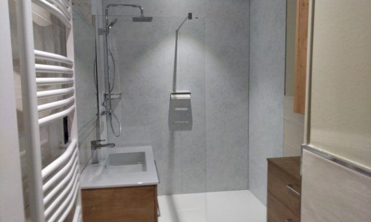 Pierre BEZERT - Plombier Chauffagiste Moulins - Rénovation de salle de bain et sanitaire